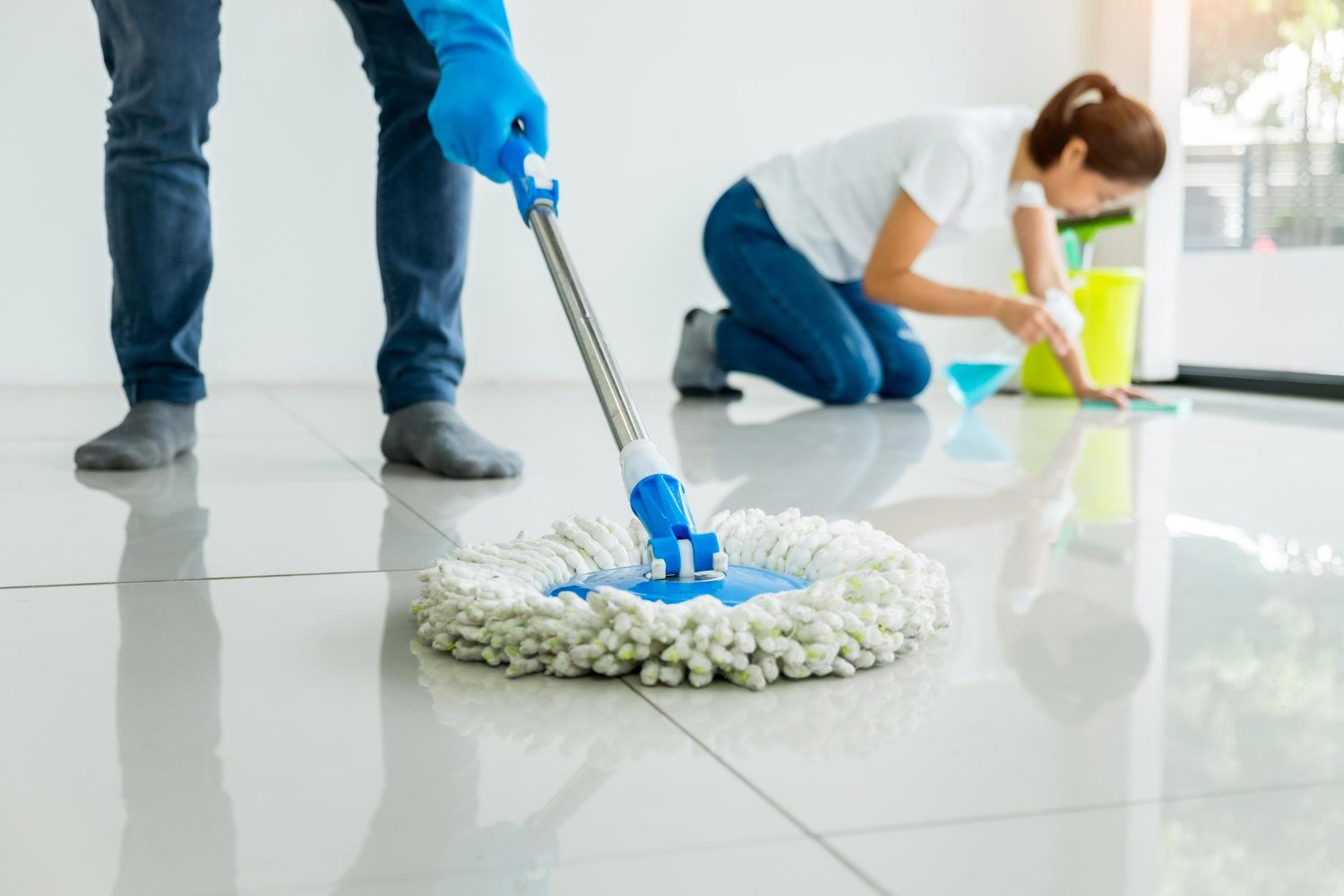 Professional floor cleaning for hardwood marble and tile floors in New Orleans Louisiana